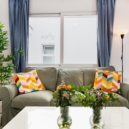 Anfitrion Triana 2 Daire Sevilla Dış mekan fotoğraf